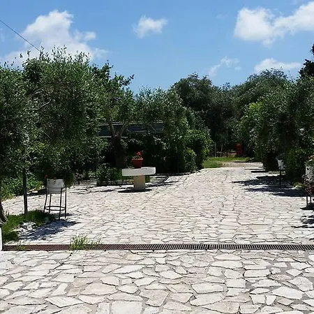 Apartmanhotel Alexandros *
